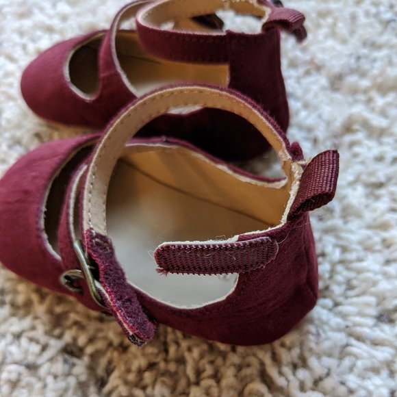 2for$10, Baby shoes 6-12mo - Picture 2 of 4